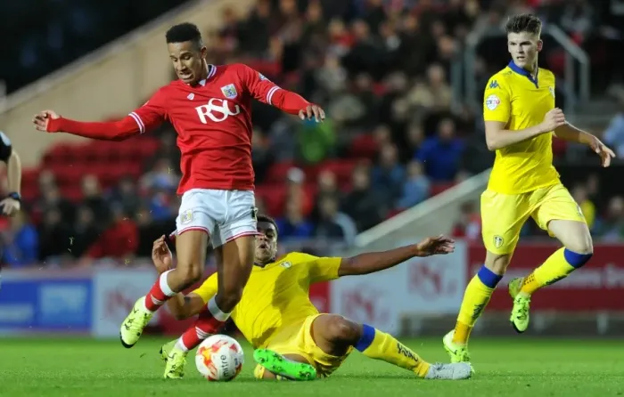 Framed Print : Bristol City vs Leeds United: Callum Robinson Fouled by Antenucci (2015)