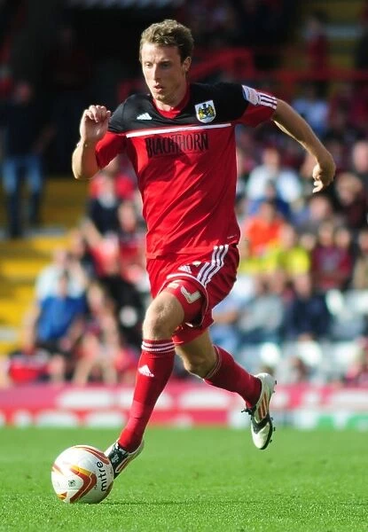 Bristol City vs Leeds United: Martyn Woolford in Action at Ashton Gate, Championship Football Match, September 2012