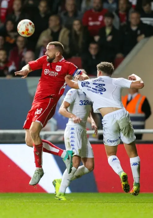 Framed Print : Bristol City vs Leeds United: Wilbraham vs Phillips Clash at Ashton Gate Framed Print : Bristol City vs Leeds United: Wilbraham vs Phillips Clash at Ashton Gate