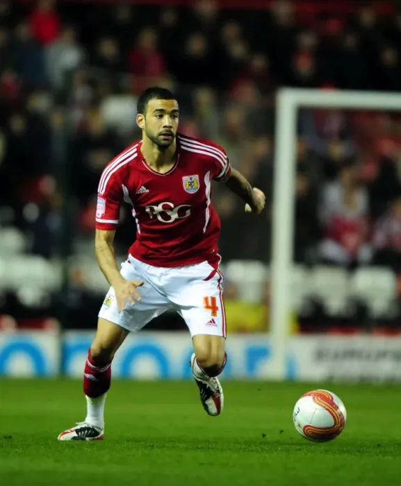 Framed Print : Bristol City vs Leicester City: Liam Fontaine in Action at Ashton Gate Stadium, 2012 Framed Print : Bristol City vs Leicester City: Liam Fontaine in Action at Ashton Gate Stadium, 2012