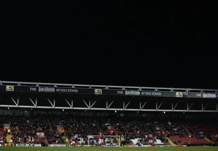 Framed Print : Bristol City vs Leyton Orient: Action at Ashton Gate, November 2013 (Sky Bet League One)