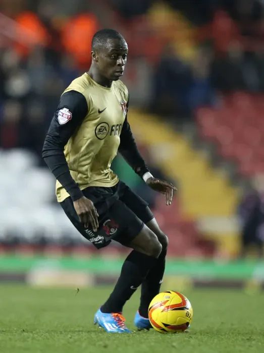 Framed Print : Bristol City vs Leyton Orient: Moses Odubajo in Action at Ashton Gate, November 2013 (Sky Bet League One) Framed Print : Bristol City vs Leyton Orient: Moses Odubajo in Action at Ashton Gate, November 2013 (Sky Bet League One)