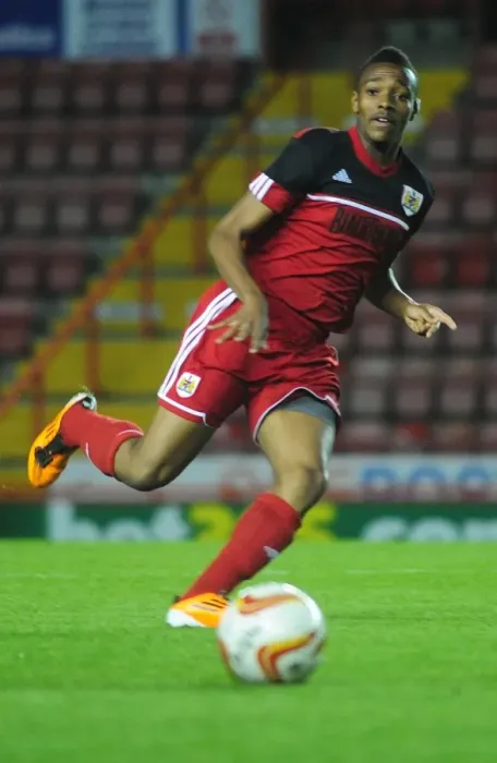 Framed Print : Bristol City vs Millwall: Tashan Dwyer in Action during the Professional Development League 2 Clash at Ashton Gate Framed Print : Bristol City vs Millwall: Tashan Dwyer in Action during the Professional Development League 2 Clash at Ashton Gate
