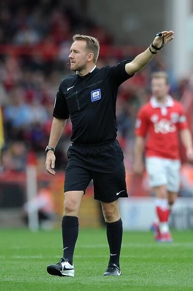 Bristol City vs MK Dons: Referee Scott Mathieson Overssees the Action at Ashton Gate, September 2014