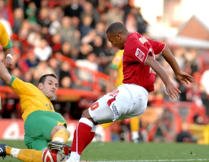 Framed Print : Bristol City vs Norwich City: A Football Rivalry - Season 08-09 Framed Print : Bristol City vs Norwich City: A Football Rivalry - Season 08-09