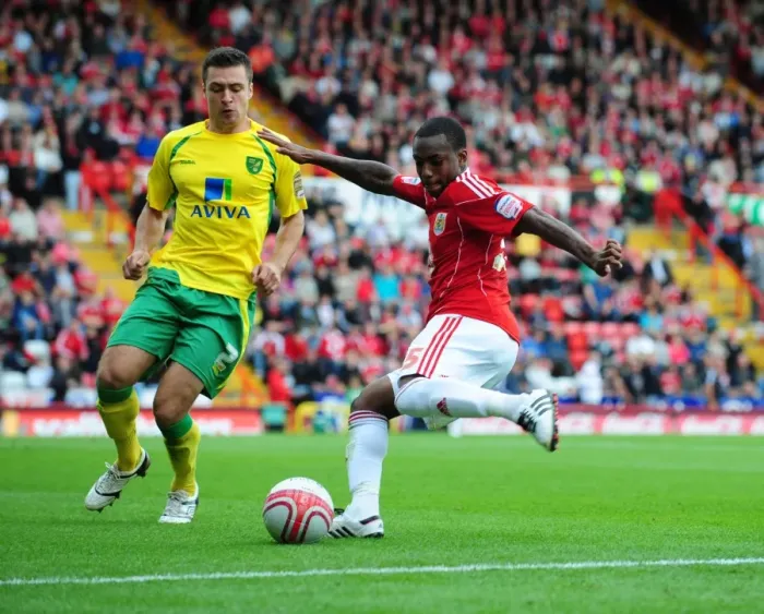 Framed Print : Bristol City vs Norwich City: A Football Rivalry - Season 10-11