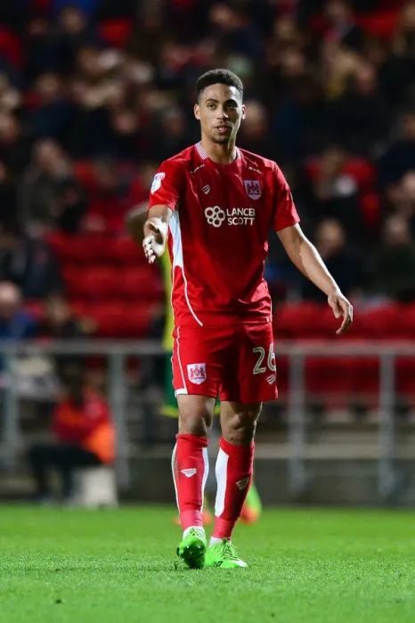 Framed Print : Bristol City vs Norwich City: Zak Vyner in Action at Ashton Gate, March 7, 2017 (Sky Bet Championship) Framed Print : Bristol City vs Norwich City: Zak Vyner in Action at Ashton Gate, March 7, 2017 (Sky Bet Championship)