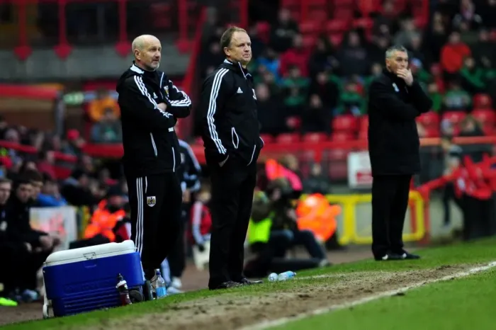 Framed Print : Bristol City vs. Nottingham Forest: Sean O'Driscoll and Richard Kelly Face Off Against Caretaker Manager Rob Kelly