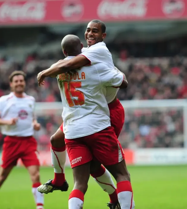 Framed Print : Bristol City vs. Nottingham Forest: A Football Rivalry - Season 8-9 (Nottingham Forest v Bristol City)