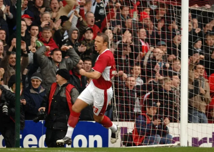 Framed Print : Bristol City vs. Plymouth Argyle: A Football Rivalry - Season 07-08