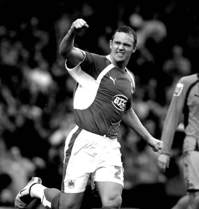 Framed Print : Bristol City vs. Plymouth Argyle: A Football Rivalry - Season 07-08