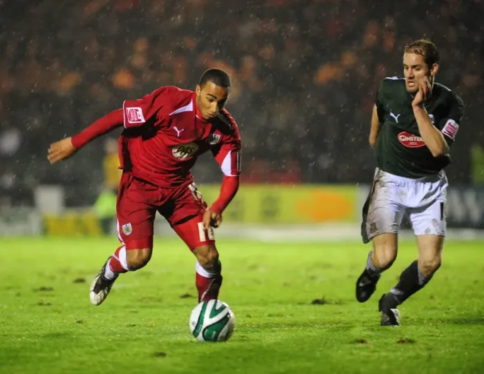 Framed Print : Bristol City vs Plymouth Argyle: A Football Showdown - Season 08-09