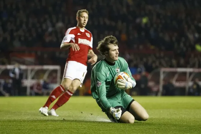 Framed Print : Bristol City vs Port Vale: Goalkeeper Sam Johnson Focuses on the Ball, Ashton Gate, 2014 Framed Print : Bristol City vs Port Vale: Goalkeeper Sam Johnson Focuses on the Ball, Ashton Gate, 2014