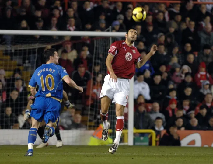 Framed Print : Bristol City vs Portsmouth: A Football Rivalry - Season 08-09