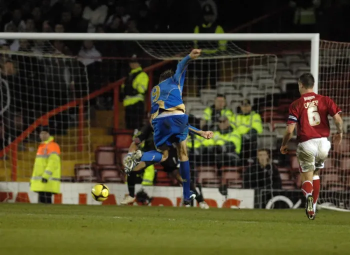 Framed Print : Bristol City vs Portsmouth: A Football Rivalry - Season 08-09