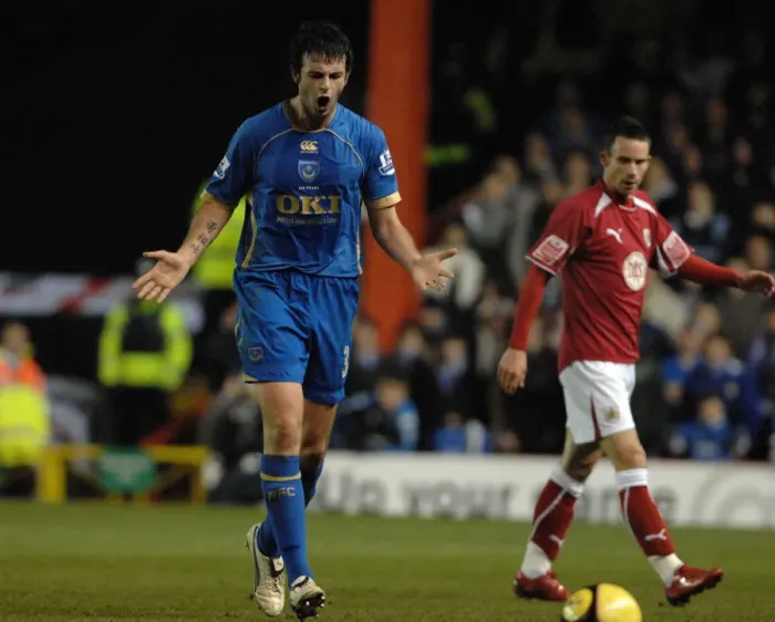Framed Print : Bristol City vs. Portsmouth: A Football Rivalry - Season 08-09