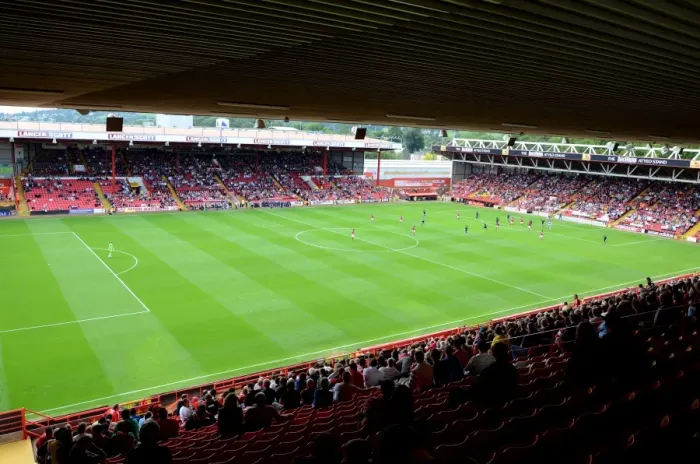 Framed Print : Bristol City vs Portsmouth: A Football Rivalry - Season 11-12