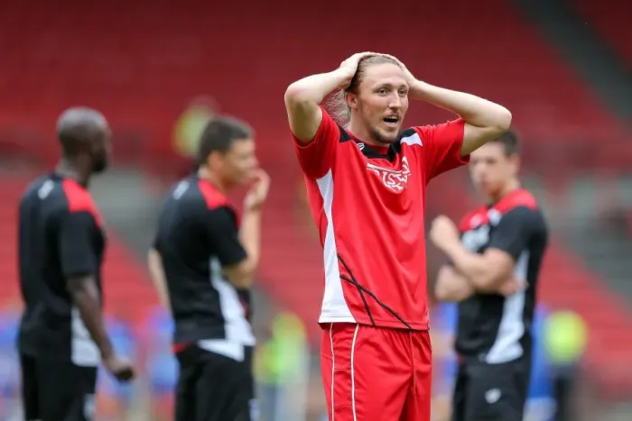 Framed Print : Bristol City vs Portsmouth: Luke Ayling's Focus at Ashton Gate (Pre-Season Friendly)