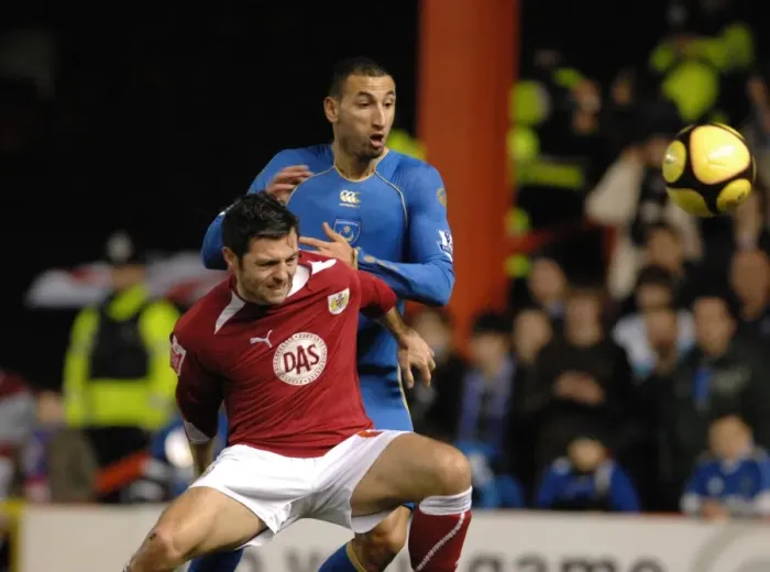 Framed Print : Bristol City vs Portsmouth Rivalry: A Season 08-09 Showdown