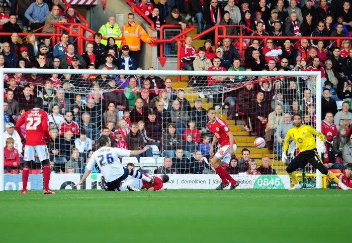 Framed Print : Bristol City vs Preston North End: 2010-11 Season Showdown