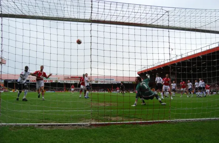 Framed Print : Bristol City vs Preston North End: A Football Rivalry - Season 07-08