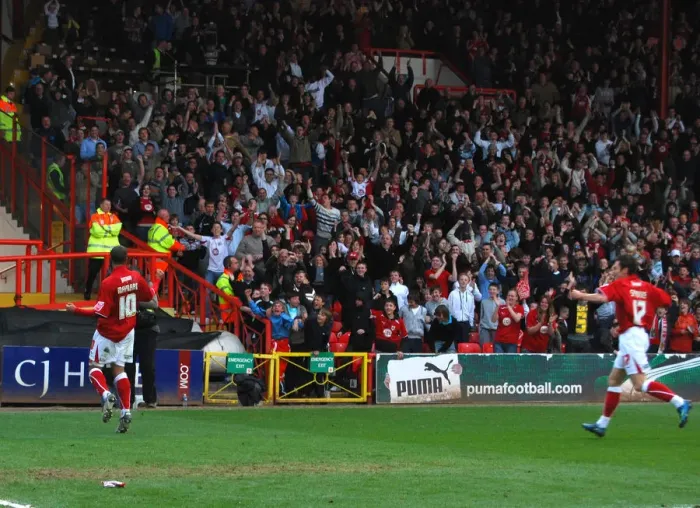Framed Print : Bristol City vs Preston North End: A Football Rivalry - Season 08-09 Framed Print : Bristol City vs Preston North End: A Football Rivalry - Season 08-09