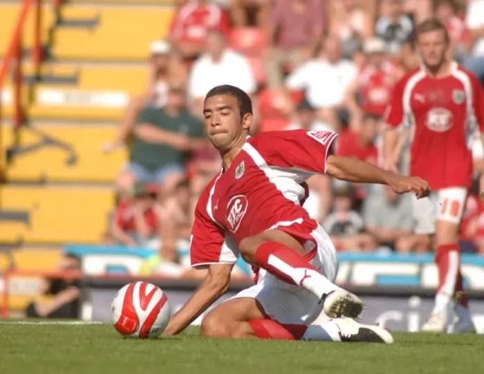 Framed Print : Bristol City vs QPR: Action Moment with Liam Fontaine Framed Print : Bristol City vs QPR: Action Moment with Liam Fontaine