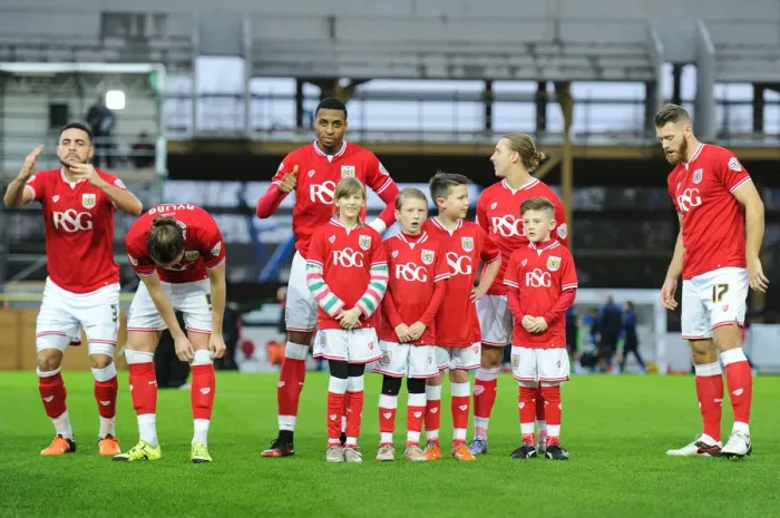 Framed Print : Bristol City vs QPR Mascot Clash in Sky Bet Championship Match, Ashton Gate, 2015
