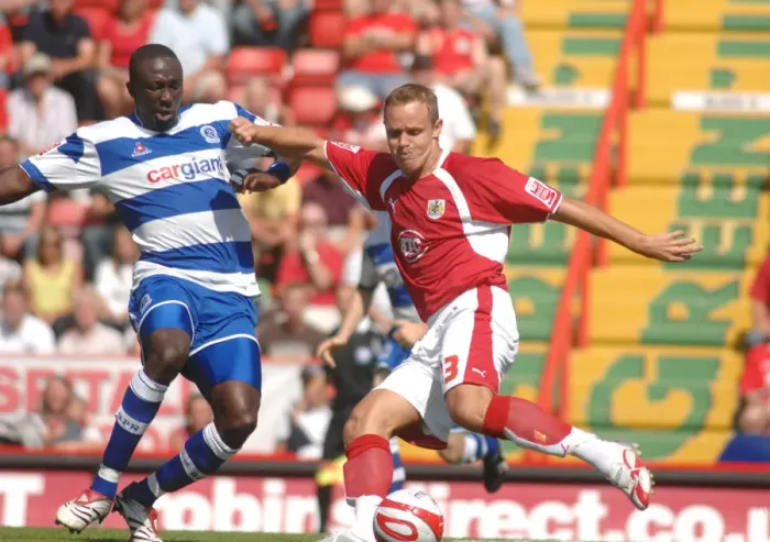 Framed Print : Bristol City vs QPR: Thrilling Moment with Lee Trundle in Action Framed Print : Bristol City vs QPR: Thrilling Moment with Lee Trundle in Action