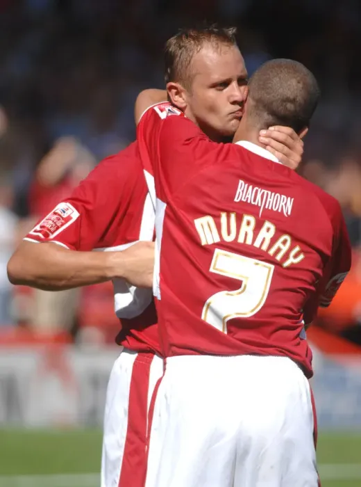 Framed Print : Bristol City vs Scunthorpe Utd: A Fierce Face-Off Between Lee Trundle Framed Print : Bristol City vs Scunthorpe Utd: A Fierce Face-Off Between Lee Trundle