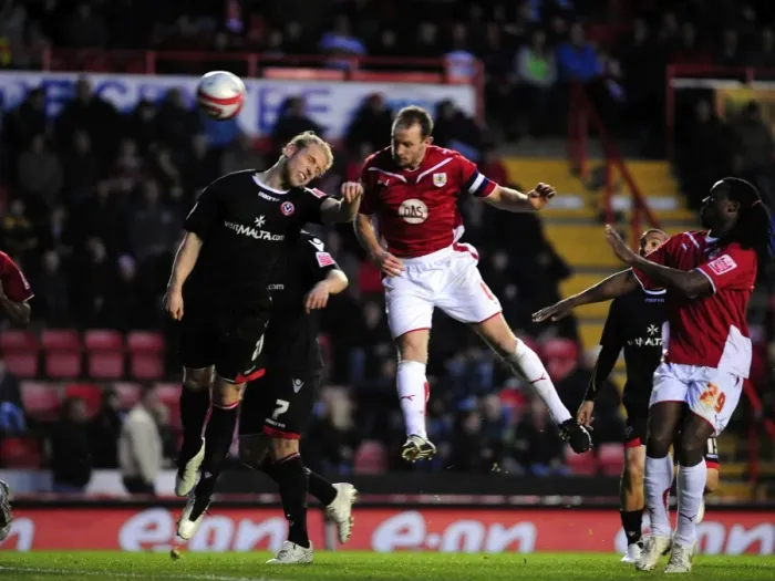 Framed Print : Bristol City vs Sheffield United: A Football Showdown - Season 09-10 Framed Print : Bristol City vs Sheffield United: A Football Showdown - Season 09-10