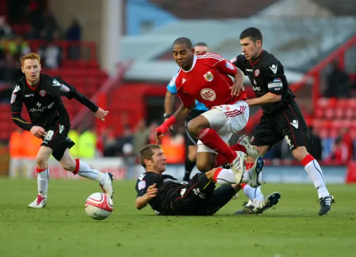 Framed Print : Bristol City vs. Sheffield United: A Football Showdown - Season 10-11