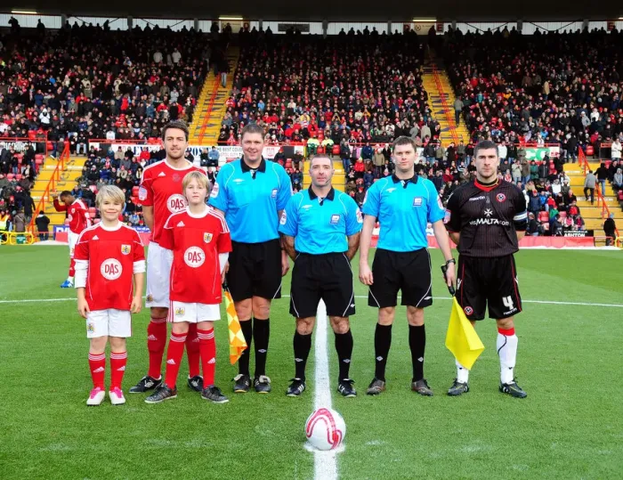 Framed Print : Bristol City vs. Sheffield United: A Football Showdown - Season 10-11