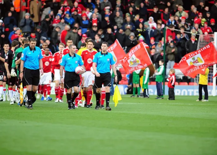 Framed Print : Bristol City vs Sheffield United: A Football Showdown - Season 10-11 Framed Print : Bristol City vs Sheffield United: A Football Showdown - Season 10-11