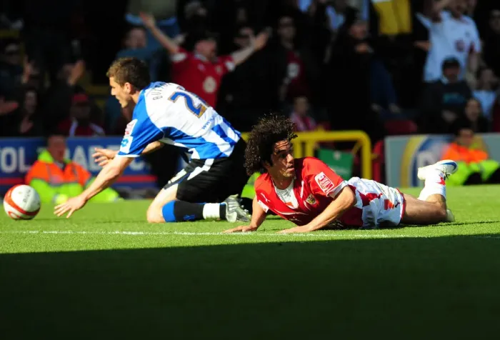 Framed Print : Bristol City vs Sheffield Wednesday: A Football Rivalry from the 08-09 Season
