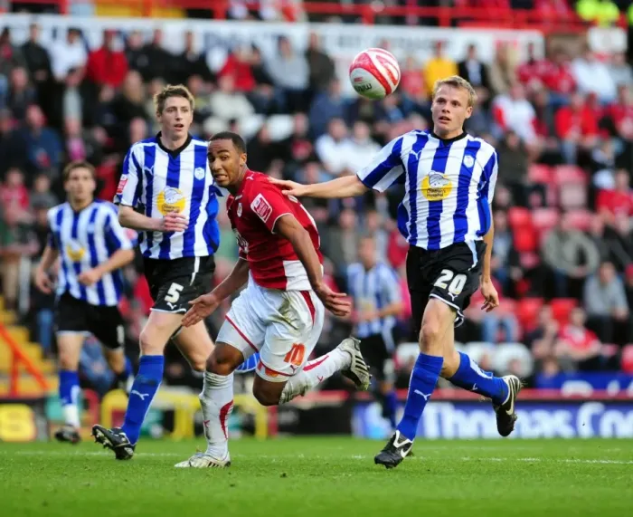 Framed Print : Bristol City vs Sheffield Wednesday: A Football Rivalry Unfolds - 09-10 Season Showdown