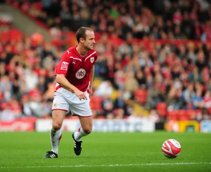Framed Print : Bristol City vs Sheffield Wednesday: A Football Rivalry Unfolds - Season 09-10