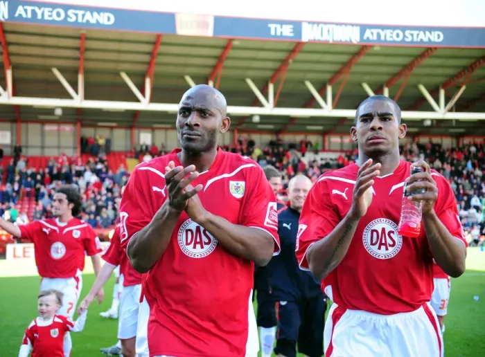 Framed Print : Bristol City vs Sheffield Wednesday: A Season 08-09 Showdown - The First Team Clash