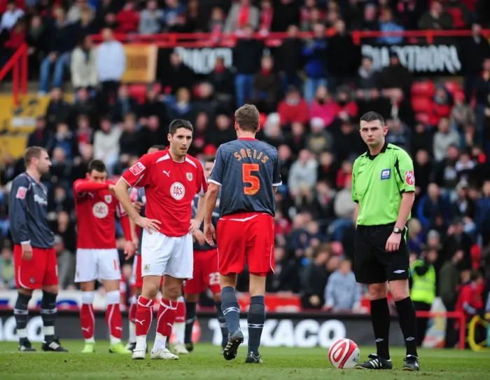 Framed Print : Bristol City vs Southampton: A Football Rivalry - 08-09 Season Framed Print : Bristol City vs Southampton: A Football Rivalry - 08-09 Season