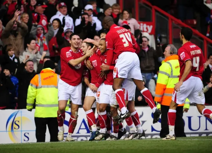 Framed Print : Bristol City vs Southampton: A Football Rivalry - Season 08-09 Framed Print : Bristol City vs Southampton: A Football Rivalry - Season 08-09