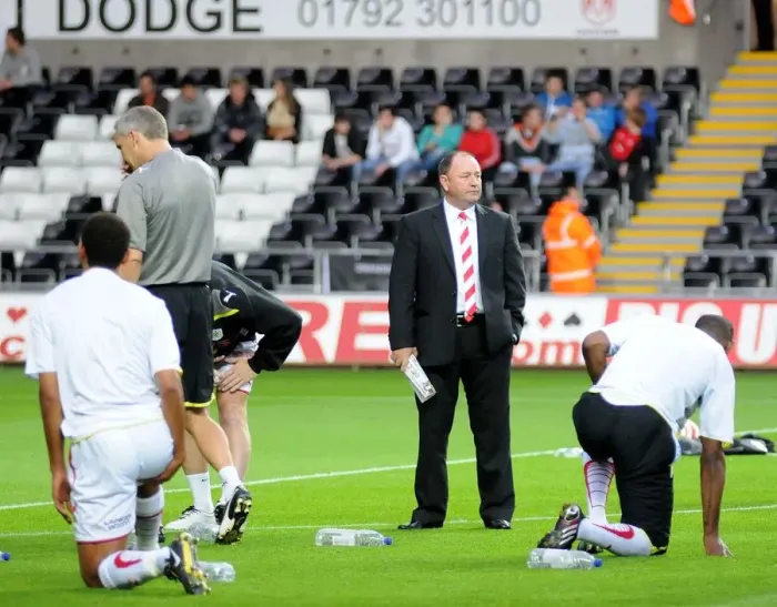 Framed Print : Bristol City vs. Swansea City: The Intense Rivalry on the Field - Season 09-10