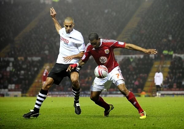 Bristol City vs Swansea City: Marvin Elliott vs Darren Pratley's Intense Battle in the Championship (01 / 02 / 2011)