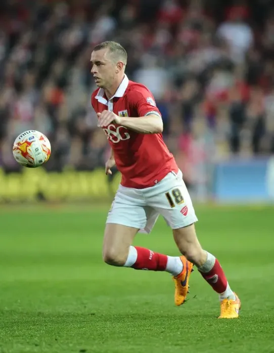 Framed Print : Bristol City vs Swindon Town: Aaron Wilbraham in Action at Ashton Gate, Sky Bet League One