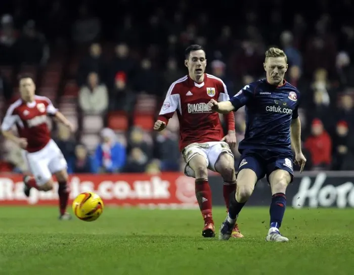 Framed Print : Bristol City vs Walsall: Greg Cunningham Closes In
