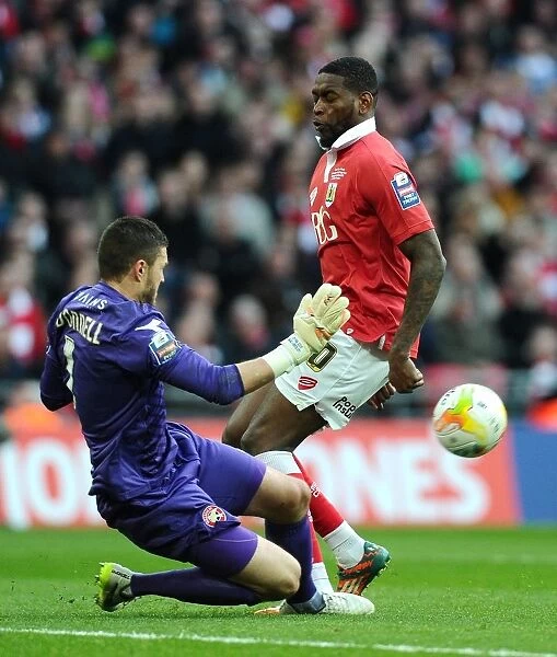 Bristol City vs Walsall: Jay Emmanuel-Thomas Thwarted by Richard O'Donnell in Johnstone's Paint Trophy Final