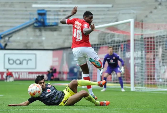 Framed Print : Bristol City vs Walsall: Jay Emmanuel-Thomas vs Malvind Benning - Intense Football Action