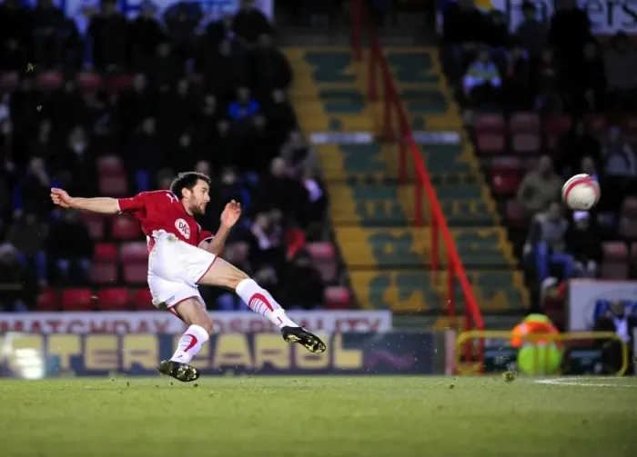 Framed Print : Bristol City vs. Watford: A Football Showdown - 09-10 Season