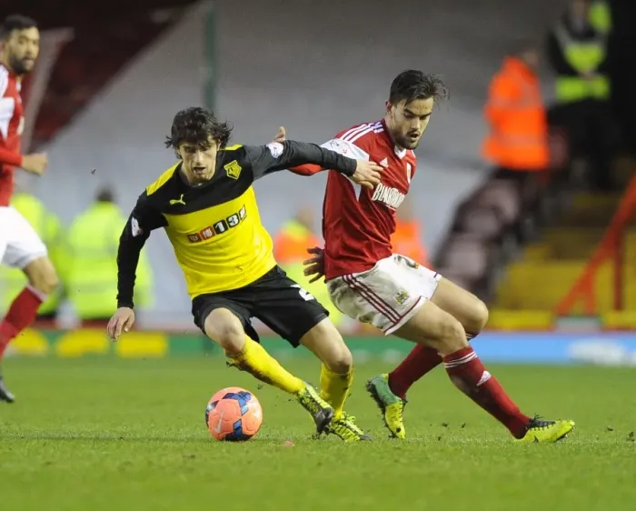 Framed Print : Bristol City vs. Watford: Marlon Pack vs. Diego Fabbrini Battle for the Ball in FA Cup Third Round at Ashton Gate Framed Print : Bristol City vs. Watford: Marlon Pack vs. Diego Fabbrini Battle for the Ball in FA Cup Third Round at Ashton Gate