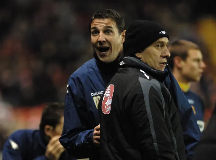 Framed Print : Bristol City vs. Watford: A Thrilling Showdown from the 08-09 Season