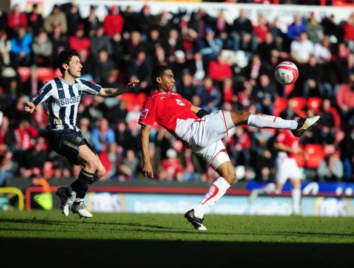 Framed Print : Bristol City vs. West Bromwich Albion: A Football Rivalry - Season 09-10 Framed Print : Bristol City vs. West Bromwich Albion: A Football Rivalry - Season 09-10